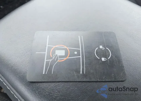 2020 Tesla Model 3 Standard Range Plus Rear-Wheel Drive/Standard Range Rear-Wheel Drive from USA, damaged, VIN 5YJ3E1EA0LF747089